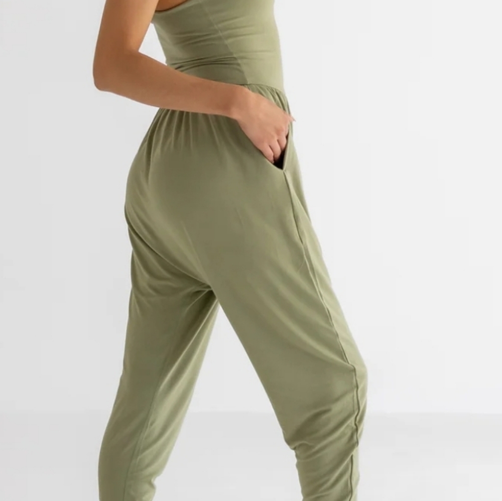 Imbodhi Jumper